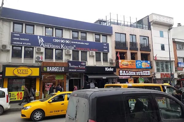 Üsküdar Amerikan Kültür Dil Okulu - Resim 13