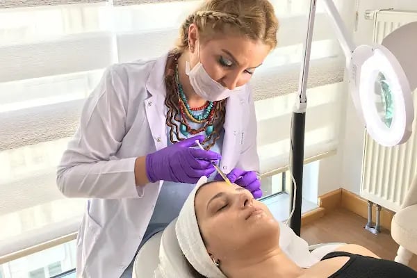 DR. NEVİN MERT CLİNİC - Resim 5