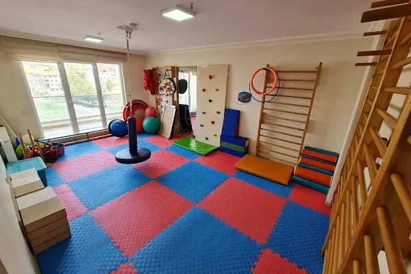 Umut Yolu Özel Eğitim ve Rehabilitasyon Merkezi - Resim 3