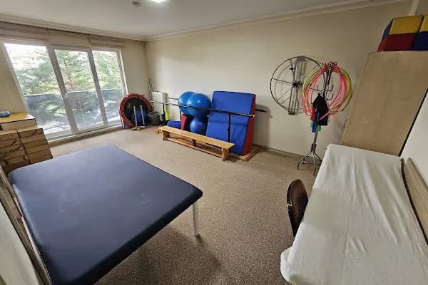 Umut Yolu Özel Eğitim ve Rehabilitasyon Merkezi - Resim 2