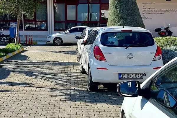 T.C. İzmir Valiliği Narlıdere Huzurevi Yaşlı Bakım ve Rehabilitasyon Merkezi - Resim 7