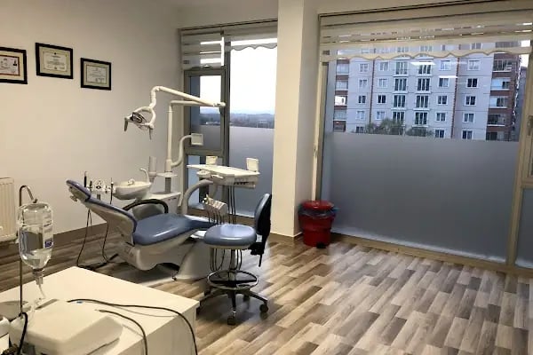 Özel Akyurt Ağız ve Diş Sağlığı Polikliniği - Resim 15