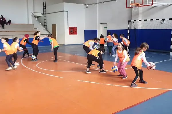 Altındağ Voleybol Okulu - Resim 3