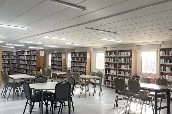 Tınaztepe İl Özel İdaresi Kütüphanesi - Resim 5