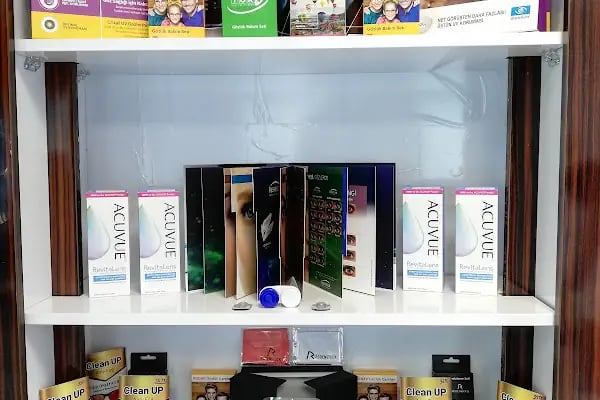 İPEK OPTİK LENS GÖZLÜKÇÜ - Resim 18