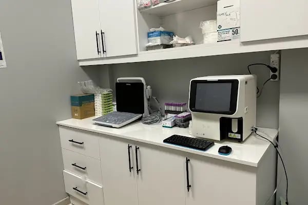 Aris Veteriner Kliniği - Resim 3
