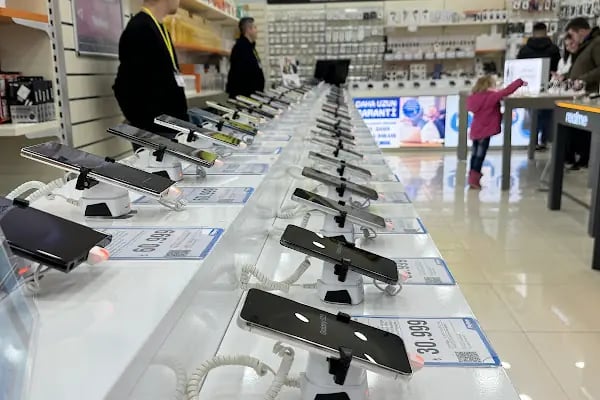 Vatan Bilgisayar 10 Burda AVM - Resim 5