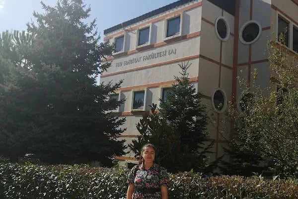 Kocaeli Üniversitesi Fen Edebiyat Fakültesi A Blok - Resim 8