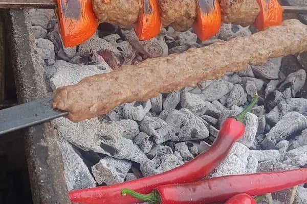 Tepe Dinlenme TESİSLERİ &amp; Restorant - Resim 2