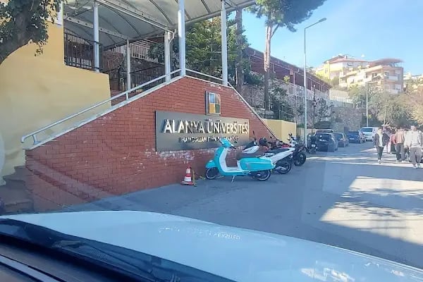 Alanya Üniversitesi - Hamdullah Emin Paşa Kampüsü - Resim 5