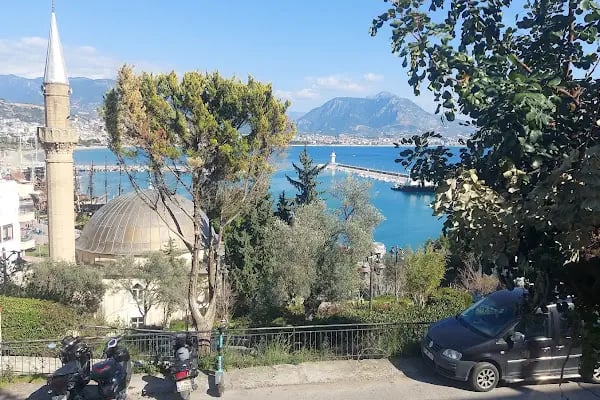 Alanya Üniversitesi - Hamdullah Emin Paşa Kampüsü - Resim 4