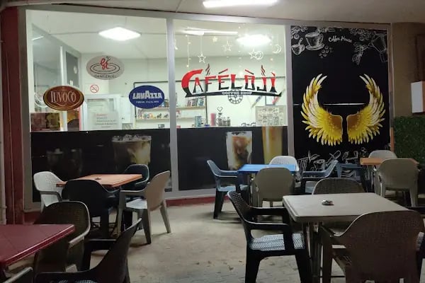 Cafélòjì Cafe - Resim 12