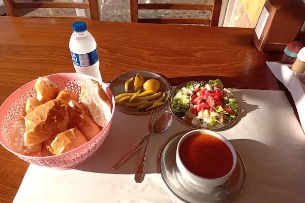 Varil Bistro &amp; Lounge - Resim 8