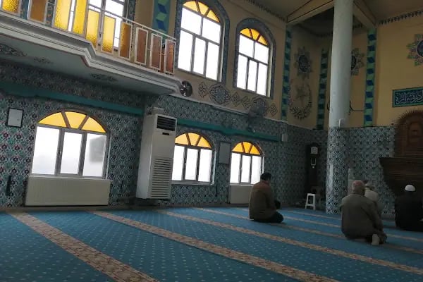 Akçeşme Cami - Resim 19