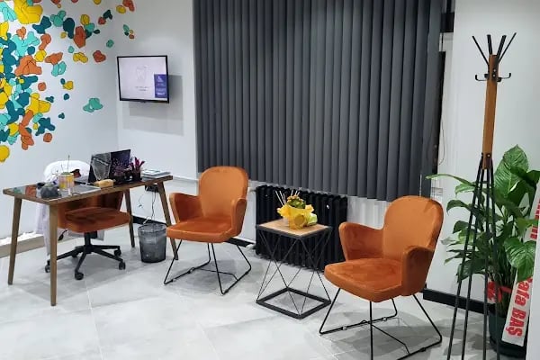 Esra Narcu Bitikli Diş Kliniği - Resim 10