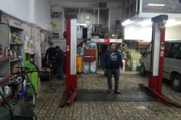 24 Saat Açık Tamirci, Oto Tamir Bakım, Araç Bakım Merkezi - Resim 12
