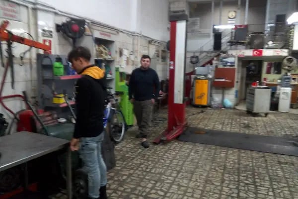 24 Saat Açık Tamirci, Oto Tamir Bakım, Araç Bakım Merkezi - Resim 13