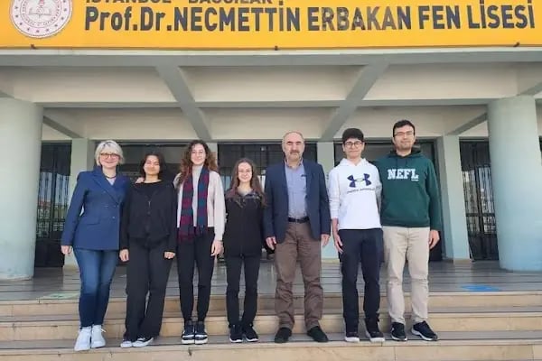 Prof. Dr. Necmettin Erbakan Fen Lisesi - Resim 2
