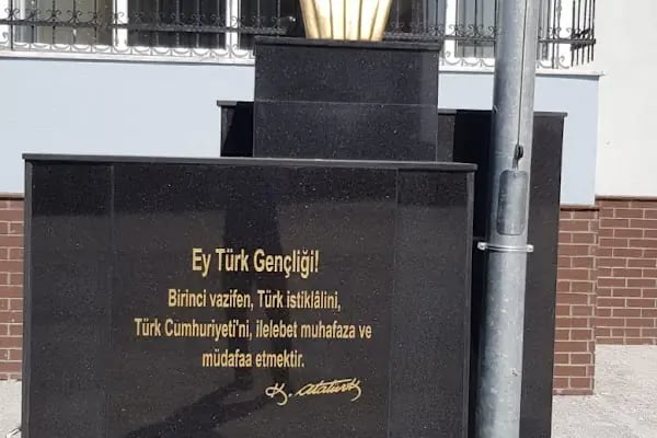Prof. Dr. Necmettin Erbakan Fen Lisesi - Resim 13