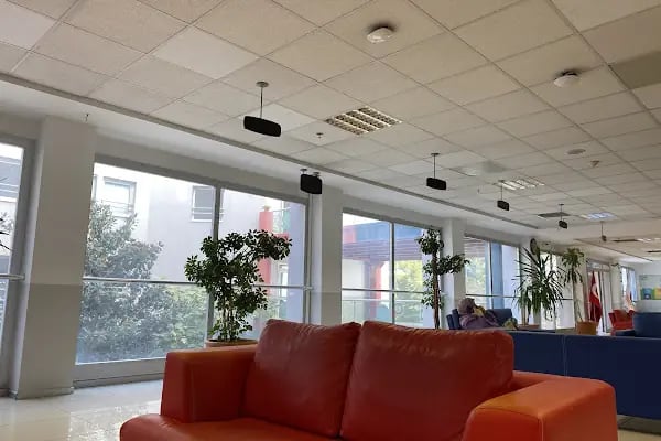 İzmir Demokrasi Üniversitesi - Resim 5