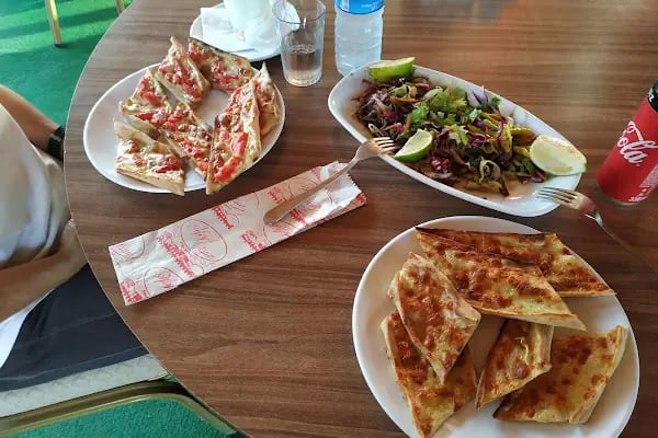 Konyalı Özbekler Pide Salonu - Resim 11