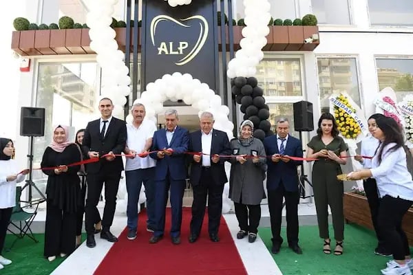 Alp Diş Kliniği - Resim 1