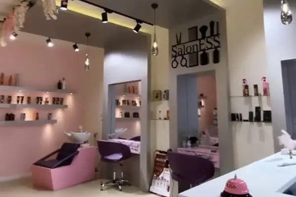 SalonESS Güzellik ve Kuaför Salonu - Resim 19