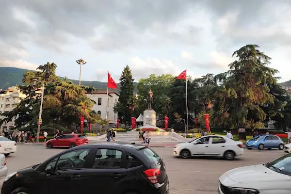 Atatürk Heykeli - Resim 10