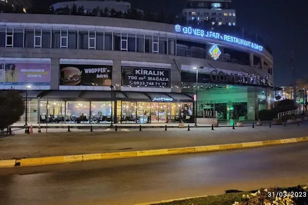 teras Cafe &amp; Restaurant - Resim 3