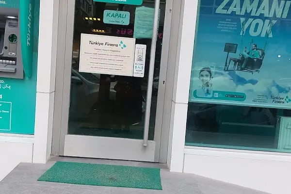Türkiye Finans Avcılar Şubesi - Resim 5