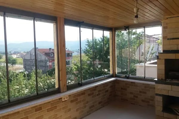 Uslu Çay &amp; Tost Evi - Resim 11