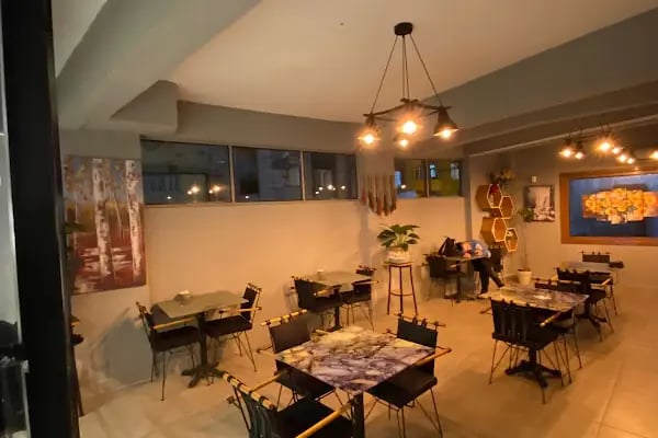 Boss Regal Cafe - Resim 7