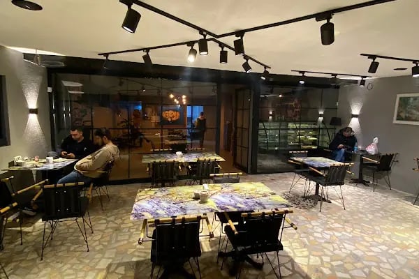 Boss Regal Cafe - Resim 9