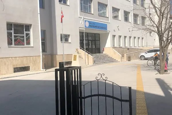 Izmir-Buca Vali Rahmi Bey Ilkokulu - Resim 19