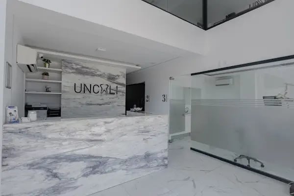 Uncalı Dental Clinic - Resim 2