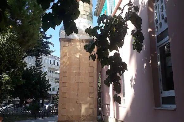 Sahire Tüzün Cami - Resim 20