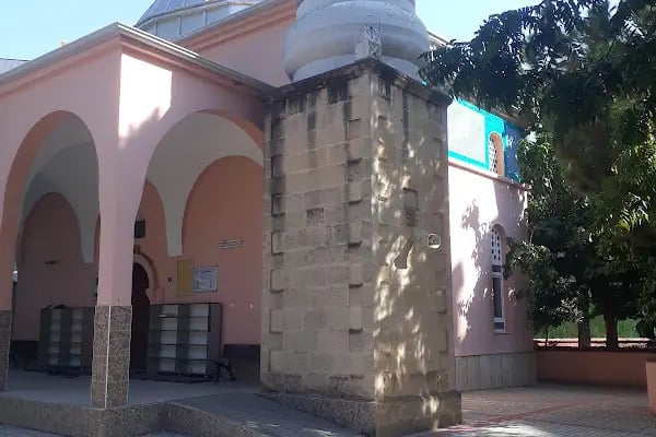 Sahire Tüzün Cami - Resim 3