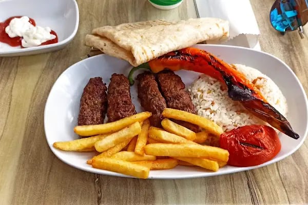 Çınar Büfe Büyükada - Resim 5