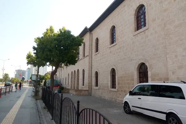 Toros Üniversitesi Bahçelievler Kampüsü - Resim 6