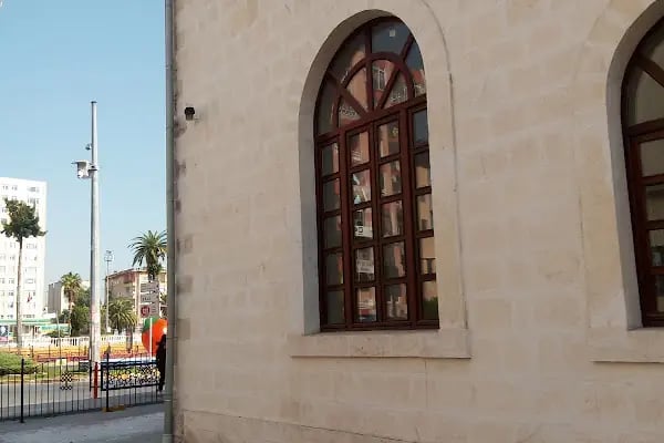 Toros Üniversitesi Bahçelievler Kampüsü - Resim 19