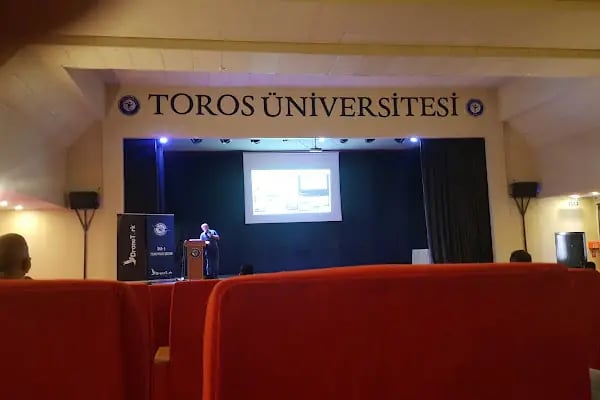 Toros Üniversitesi Bahçelievler Kampüsü - Resim 5