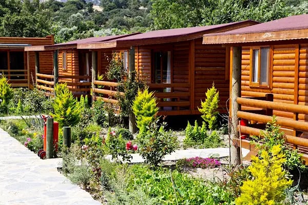 WoodenTowns Bungalows Hotel - Resim 1