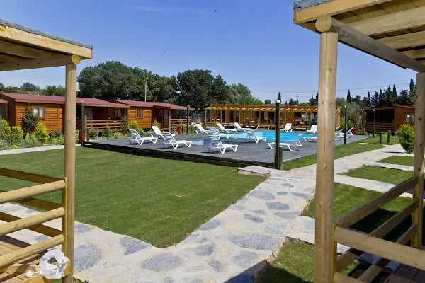 WoodenTowns Bungalows Hotel - Resim 20