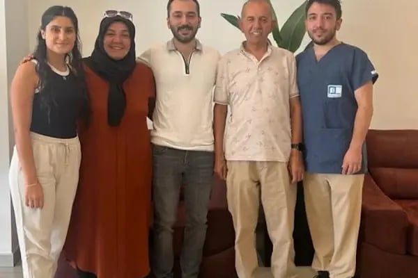 DENTACENTER GÜNEŞEVLER - Resim 15