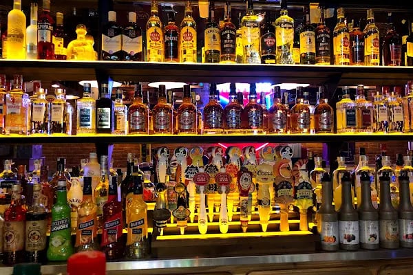 HUNGRY DOG PUB - Resim 10