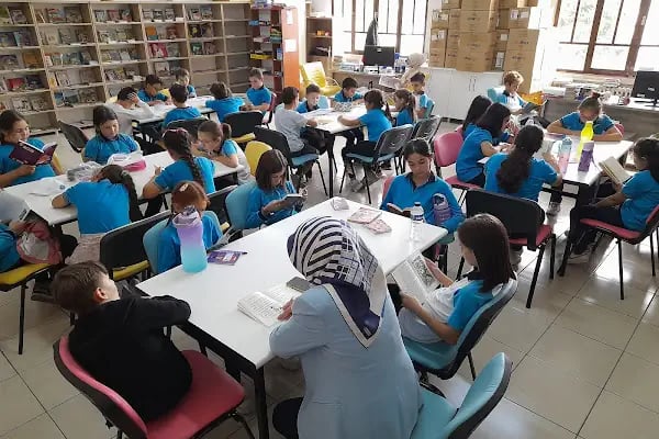 Balıkesir Altıeylül Çocuk Kütüphanesi - Resim 8