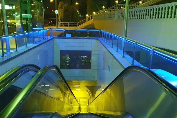 Gülsuyu Metro İstasyonu - Resim 11