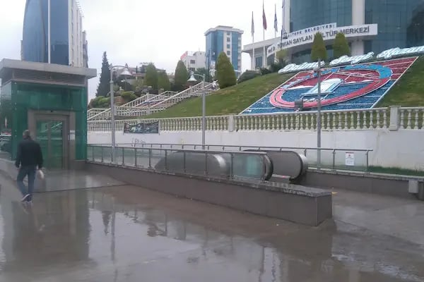 Gülsuyu Metro İstasyonu - Resim 8
