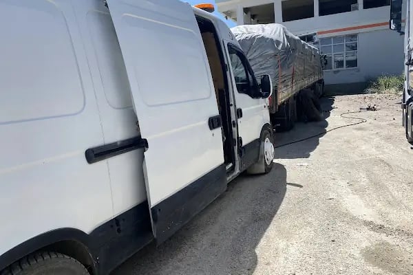 Akşehirr Murat Oto Lastik Tamiri - Resim 10