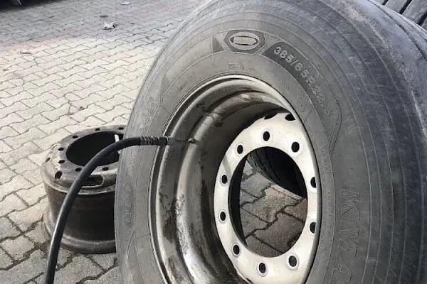 Akşehirr Murat Oto Lastik Tamiri - Resim 15